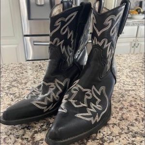 Jeffrey Campbell womens cowboy boots